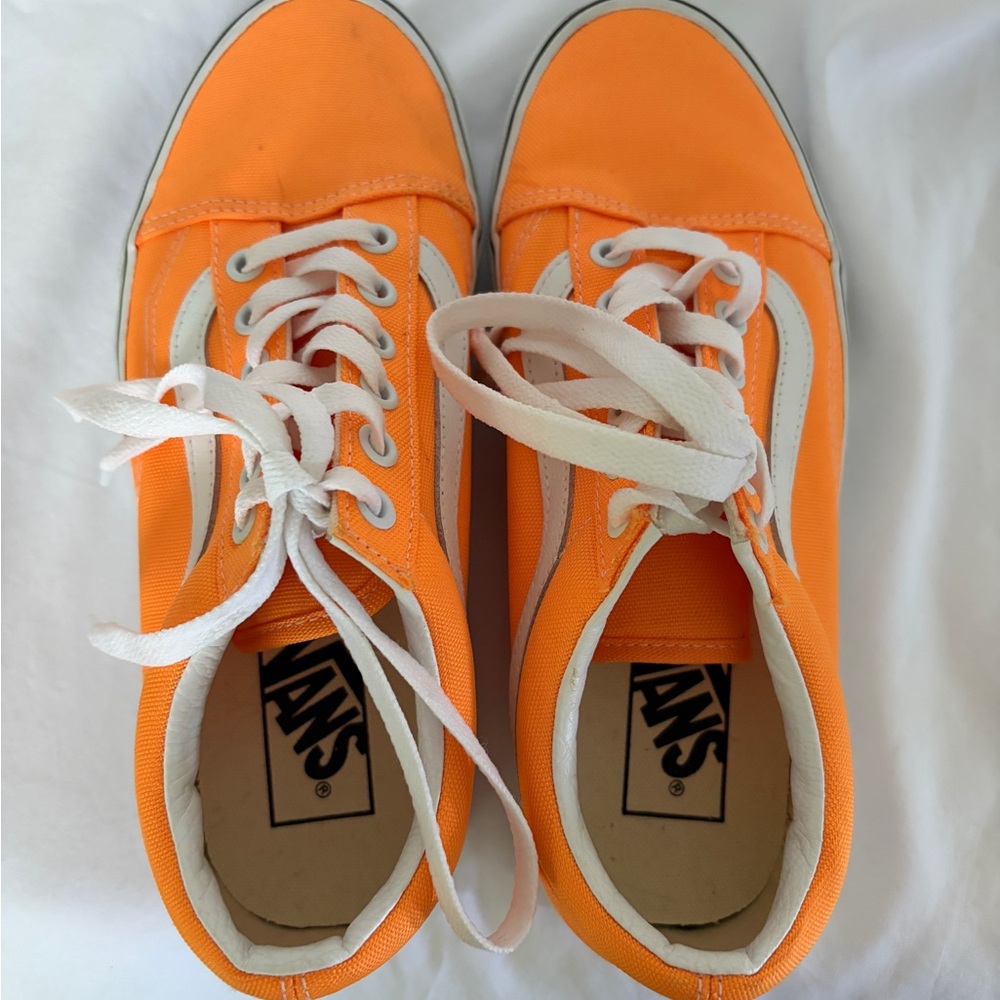 Vans Old Skool ~ Women’s/Men's Orange Tiger & White Canvas Skate Shoes ~ NWOT